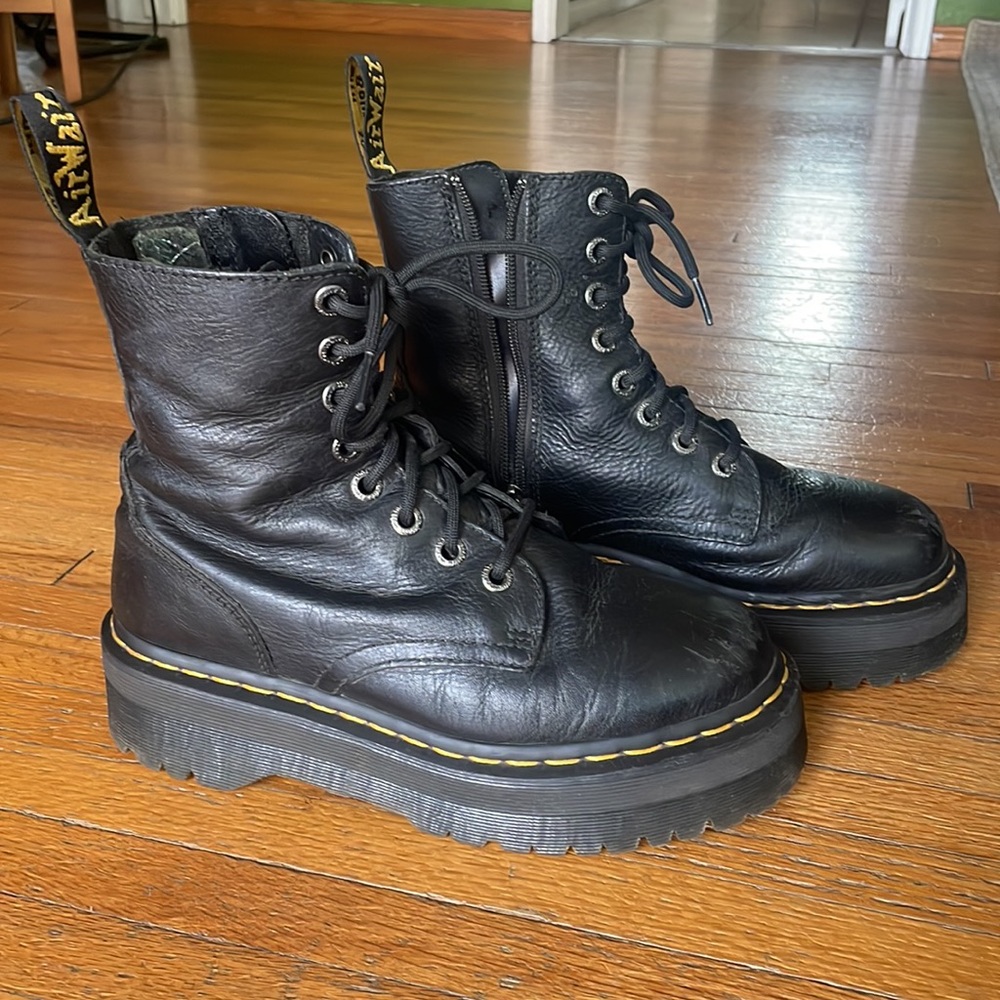 Dr. Martens Jadon III Pisa Leather